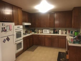 1 BDR in 3 BDR apt available for rent 3