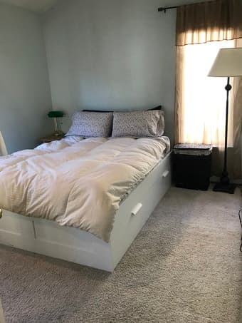 Private room for rent in centrally located townhouse 3