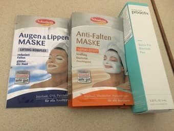 Fragrance samples, face masks etc. 2
