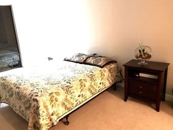 Furnished room in MV 15 min from Stanford 1