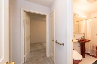 Private room, good house mates, showings this week! 2