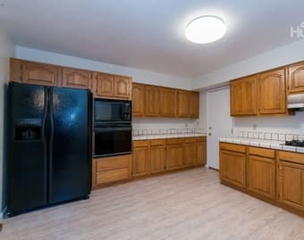 Check out our home! - Private bedroom in a beautiful place :) 2