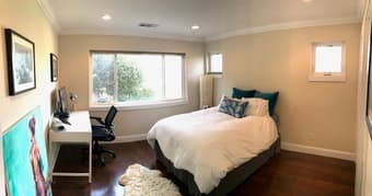Private Bed and Bath in Menlo Park 1