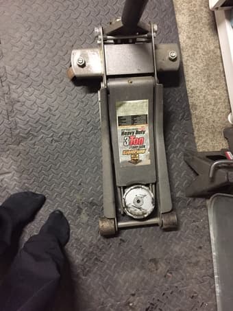 Pittsburgh Automotive 3 ton Steel Heavy Duty Floor Jack w/ Rapid Pump 2