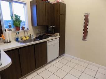Room for Rent in Belmont- $1225 (short term with the option to extend) 2
