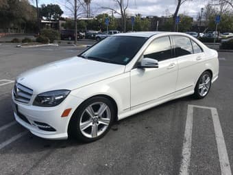 2011 Mercedes C300 Sport RWD *LOW MILES 49k* 1