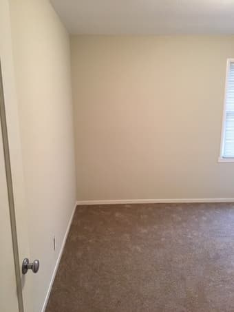 $1050 Downtown Sunnyvale: Female Roommate Wanted; Available early June 1