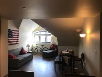 Private Room/Bath in Munger Quad (June – September) 2