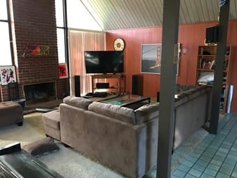 Great room in awesome house in Palo Alto 1