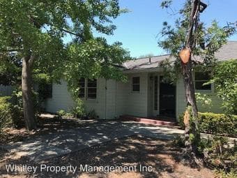 ROOM W/ PRIVATE BATHROOM IN REDWOOD CITY 1