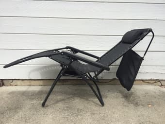 Foldable Lounging Chair 2