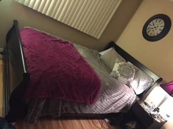 Queen Sleigh Bed 1