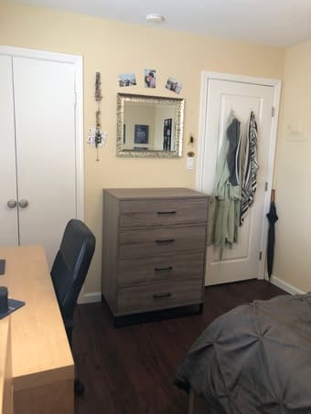1 bedroom in a 2bd/1ba spacious Mountain View apartment 3