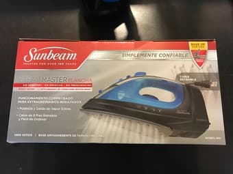 Sunbeam iron and tabletop ironing board 2
