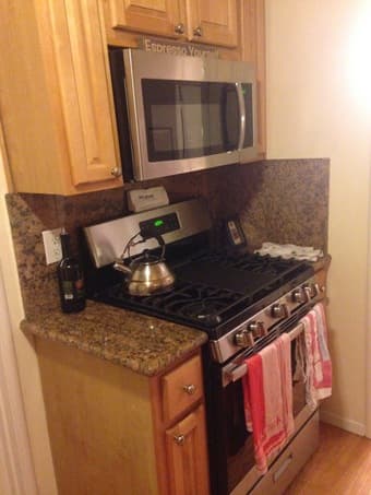 Looking for a lovely roommate in a stellar Palo Alto house! 3