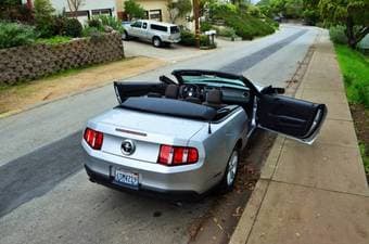 2012 FORD MUSTANG V6 CONVERTIBLE 3