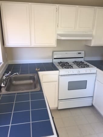 1-BR "In-law unit" on Stanford campus - available June 15 3