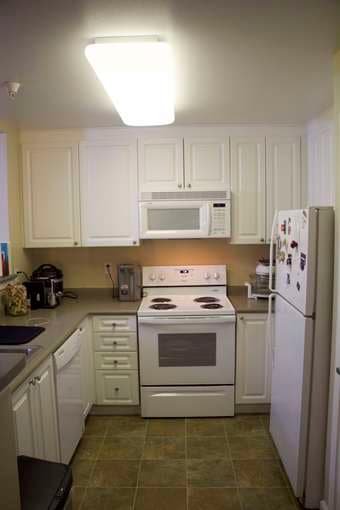 Modern & lux 1 bedroom w/office 10 min bike ride to Stanford 5/11-6/10 3