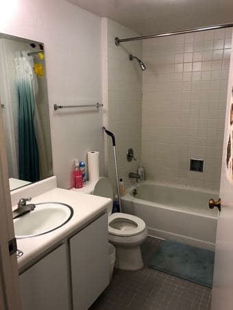 1 Room in 2B1B Stanford Rains Apt May - August 31, $1,234/month 3