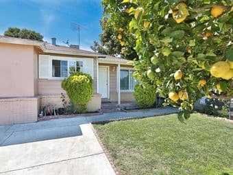 Room for rent on Verbena Dr 1