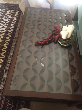 For Sale: Coffee & end table set (Priced to sell quickly) 1