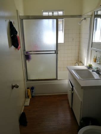 Furnished room in 2BR/1BA in Mountain View near shopping center 3