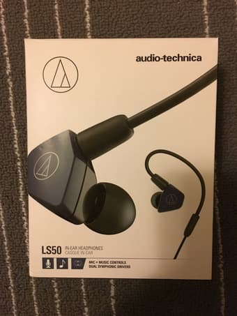 Audio Technica in ear headphone LS50is with microphone 2