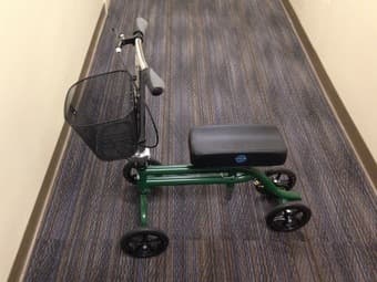 Knee Scooter 3