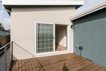 Community house looking for a new housemate 3