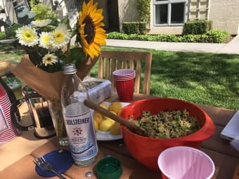Private room in shared 2 BA on Stanford campus (Rains), July 6-Sept 10 3