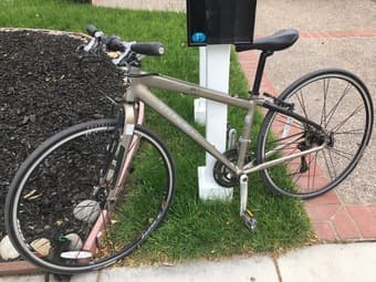 2007 Trek 7.7 FX Road Bike 1