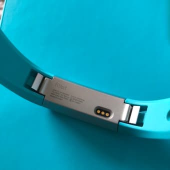 Fitbit Alta (teal) 2
