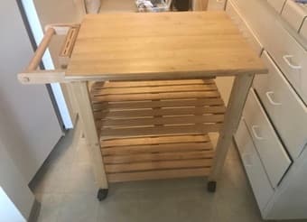 Kitchen island in natural color 1