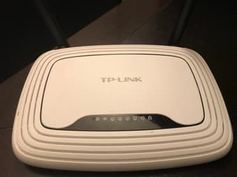 300 Mbps TP-Link Router 2
