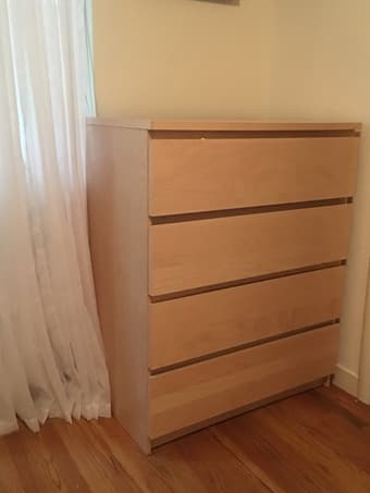 4 drawer dresser 1
