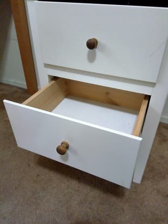 BEDSIDE TABLE 3
