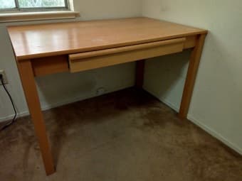 WOODEN DESK TABLE 3