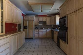 Short-term furnished room in large house near 280 3