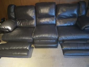 3 SEATS SOFA 1
