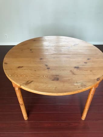 Beautiful pine wood table $49 1