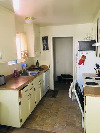 Weekend visit-1bd/1br apartment (Furnished)- Palo Alto- Available 7/10 3