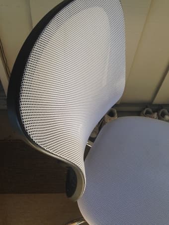 White Mesh Desk Chair / Office Chair 1