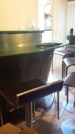 Martini Bar and 4 bar stools 2