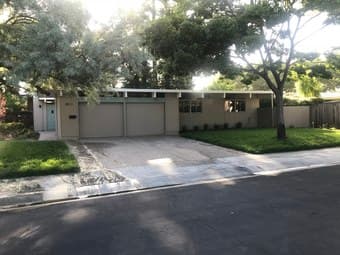 Looking for a housemate to share this awesome house! 3