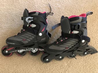 Womens Rollerblades size 8 1