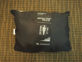 Sleeping bag (rated to 20 degrees C, warm weather bag) 1