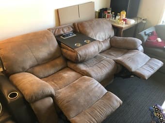 Sams club recliner sofa with usb and plugs 2