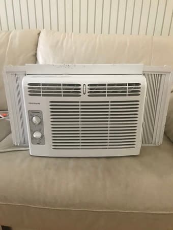Frigidaire Window AC Unit 1