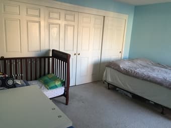 Furnished Palo Alto guest bedroom next to bus/shuttle available 9/1 3
