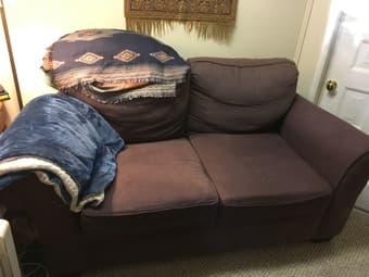 Sofa/couch wine-colored 2-seater 1